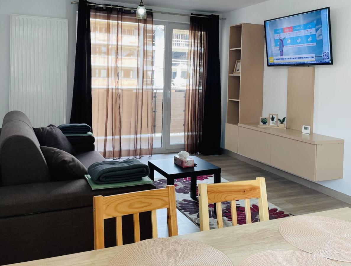 Apartament Mountain Crib In Urban Plaza W. Parking & Netflix Braszów Zewnętrze zdjęcie