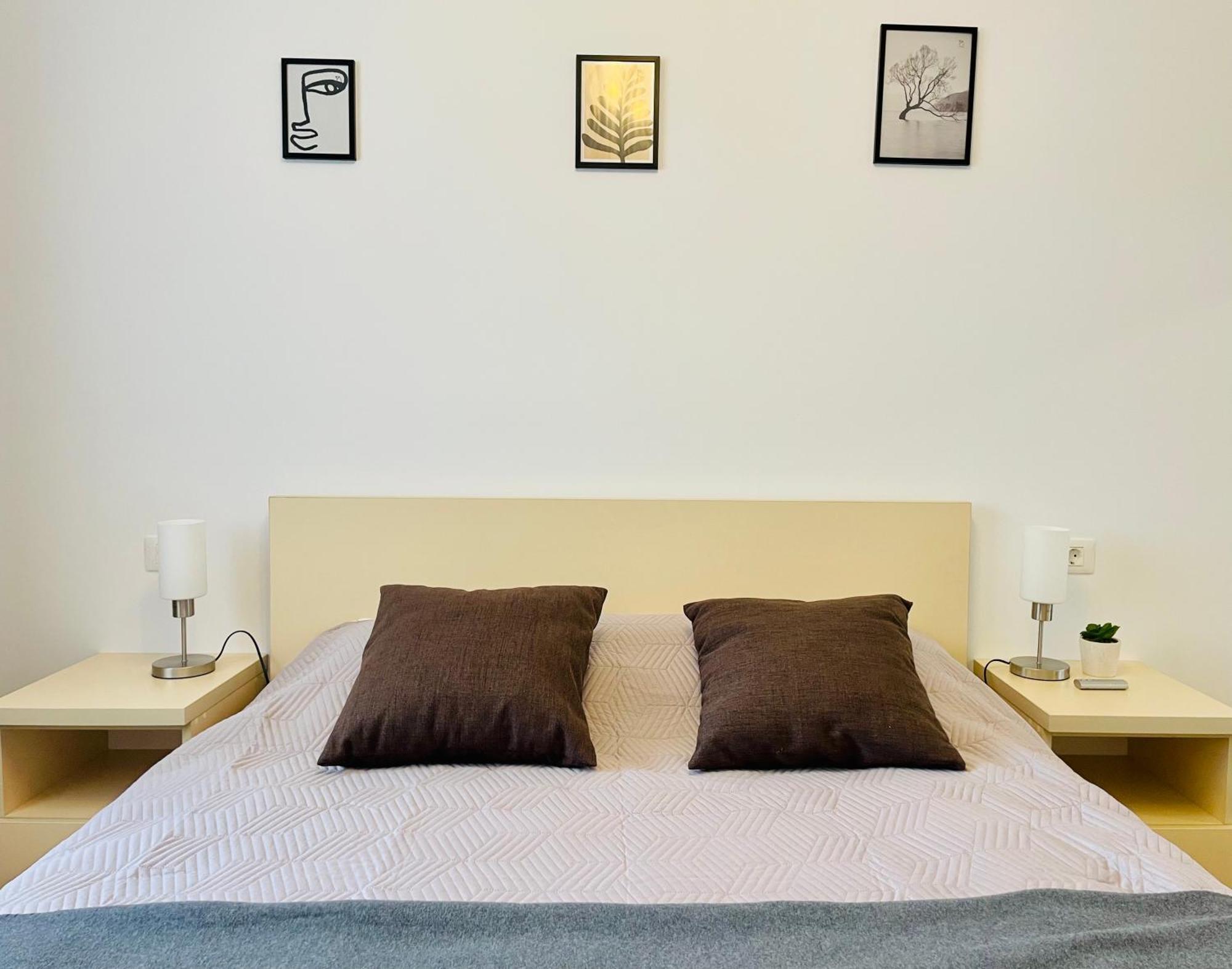 Apartament Mountain Crib In Urban Plaza W. Parking & Netflix Braszów Zewnętrze zdjęcie